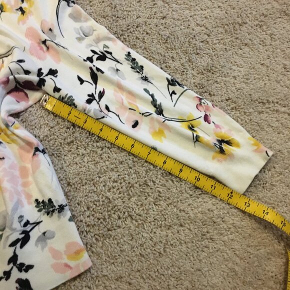 Soft Rayon Knit Pastel Floral Pearl Snap Button Down Cardigan - M - Picture 16 of 16